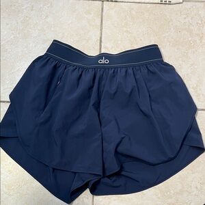 ALO Match Point Short Size Medium. Navy